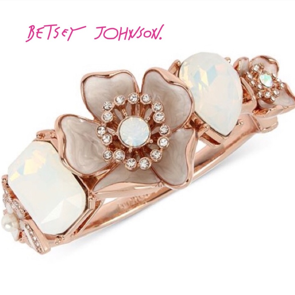 Betsey Johnson Stone Flower Bangle Bracelet